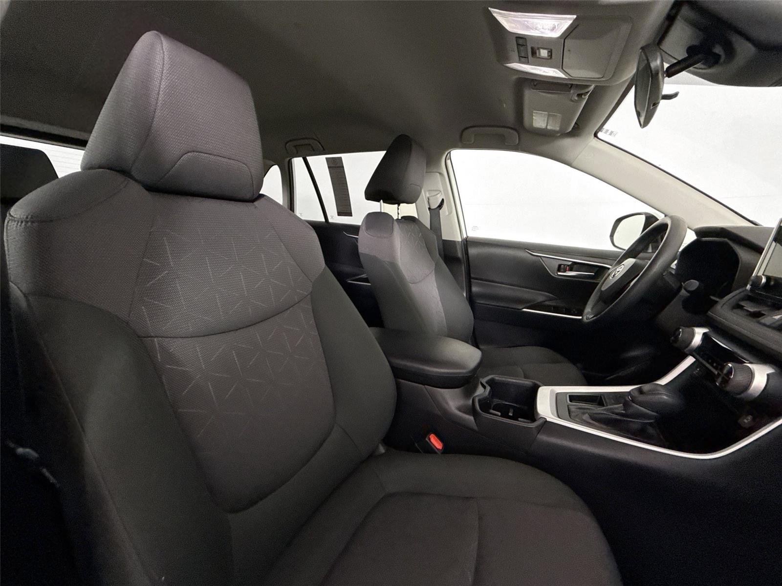 Used 2025 Ice Cap Toyota XLE image 41