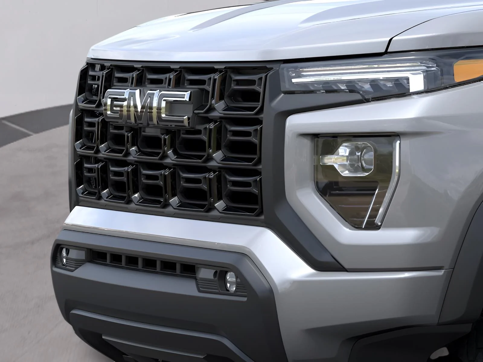 New 2026 Sterling Metallic GMC Elevation image 23