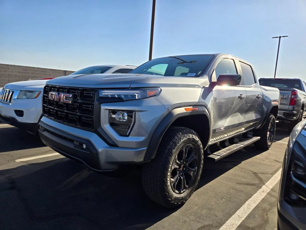 Used 2025 Sterling Metallic GMC Elevation image 2