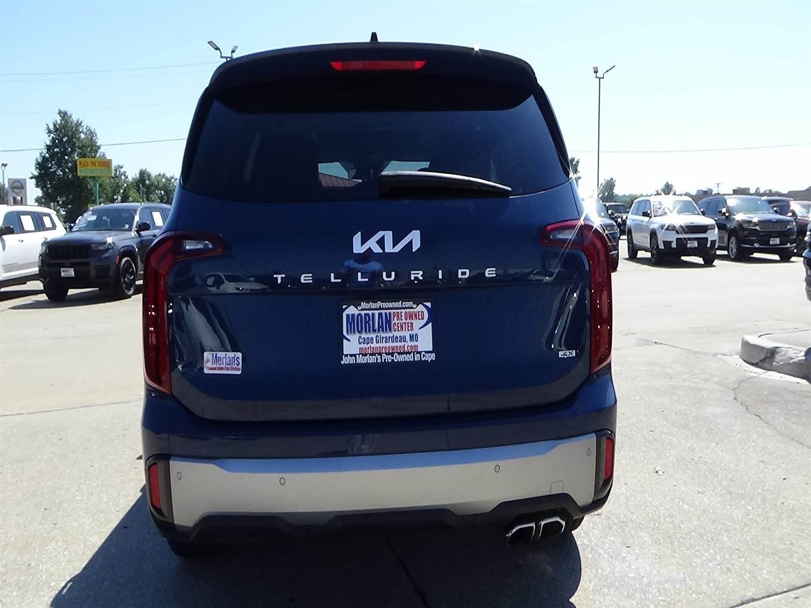 Used 2025 Midnight Lake Blue (mlb) Kia S image 8