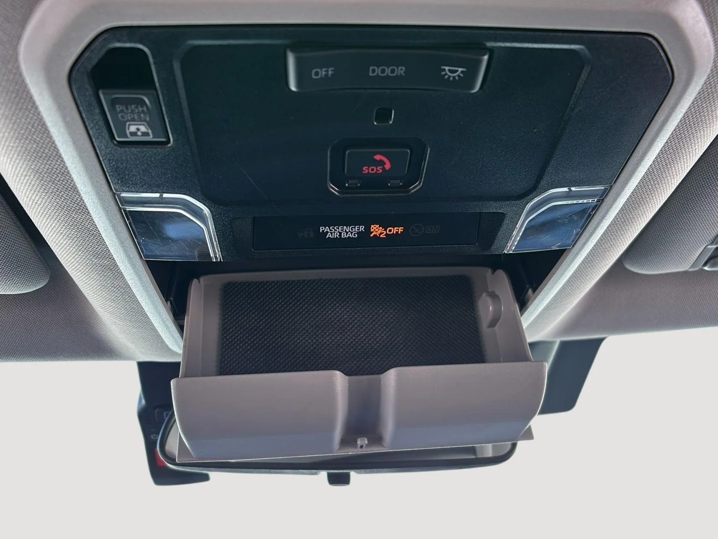 Used 2023 Ice Cap Toyota SR5 image 36