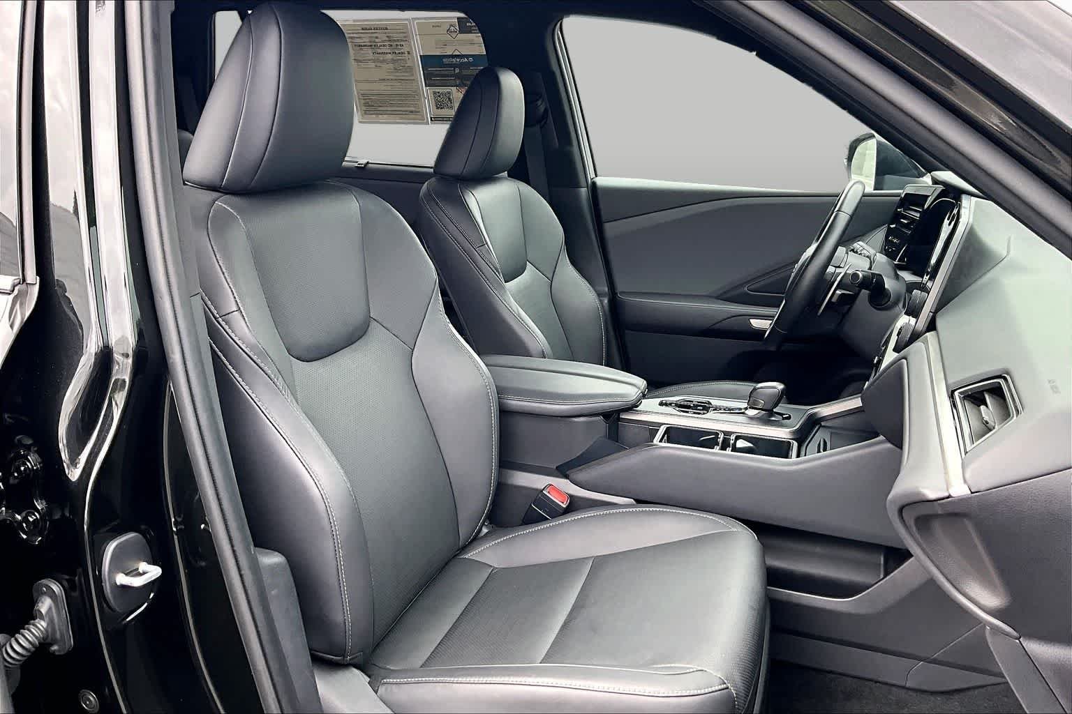 Certified Used 2025 Caviar Lexus  image 8