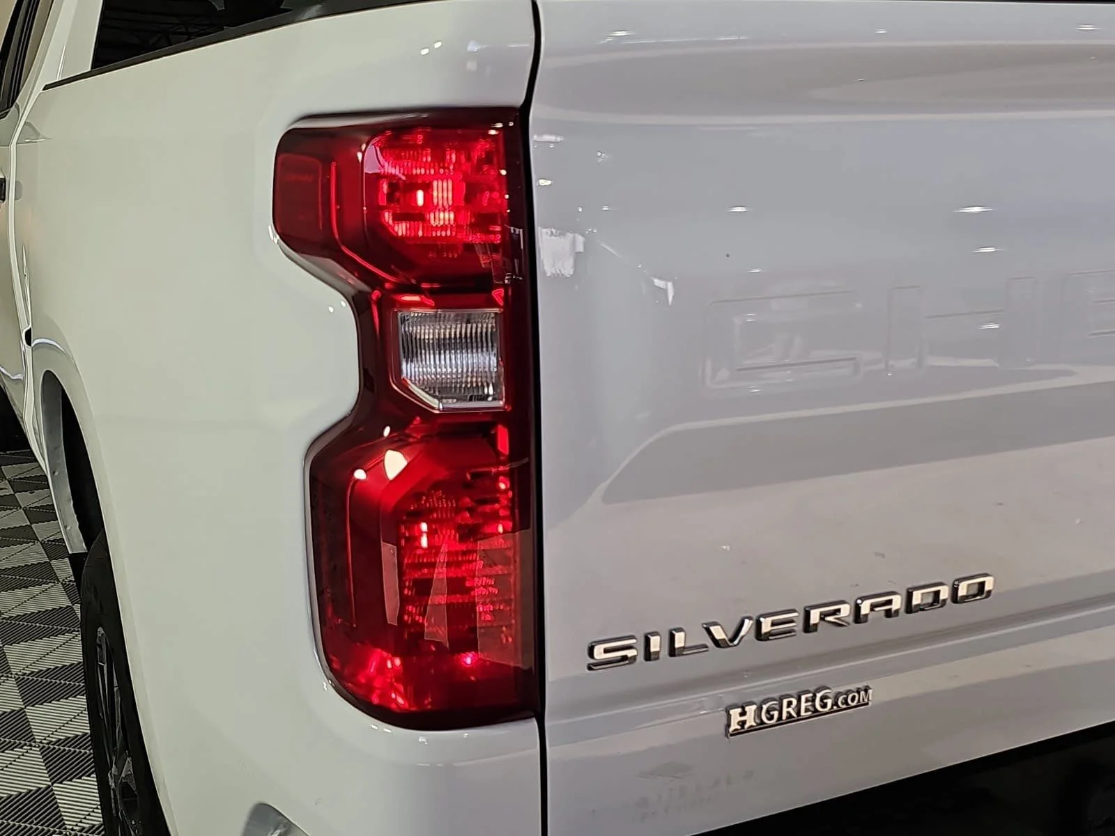 Used 2023 White Chevrolet WT image 27