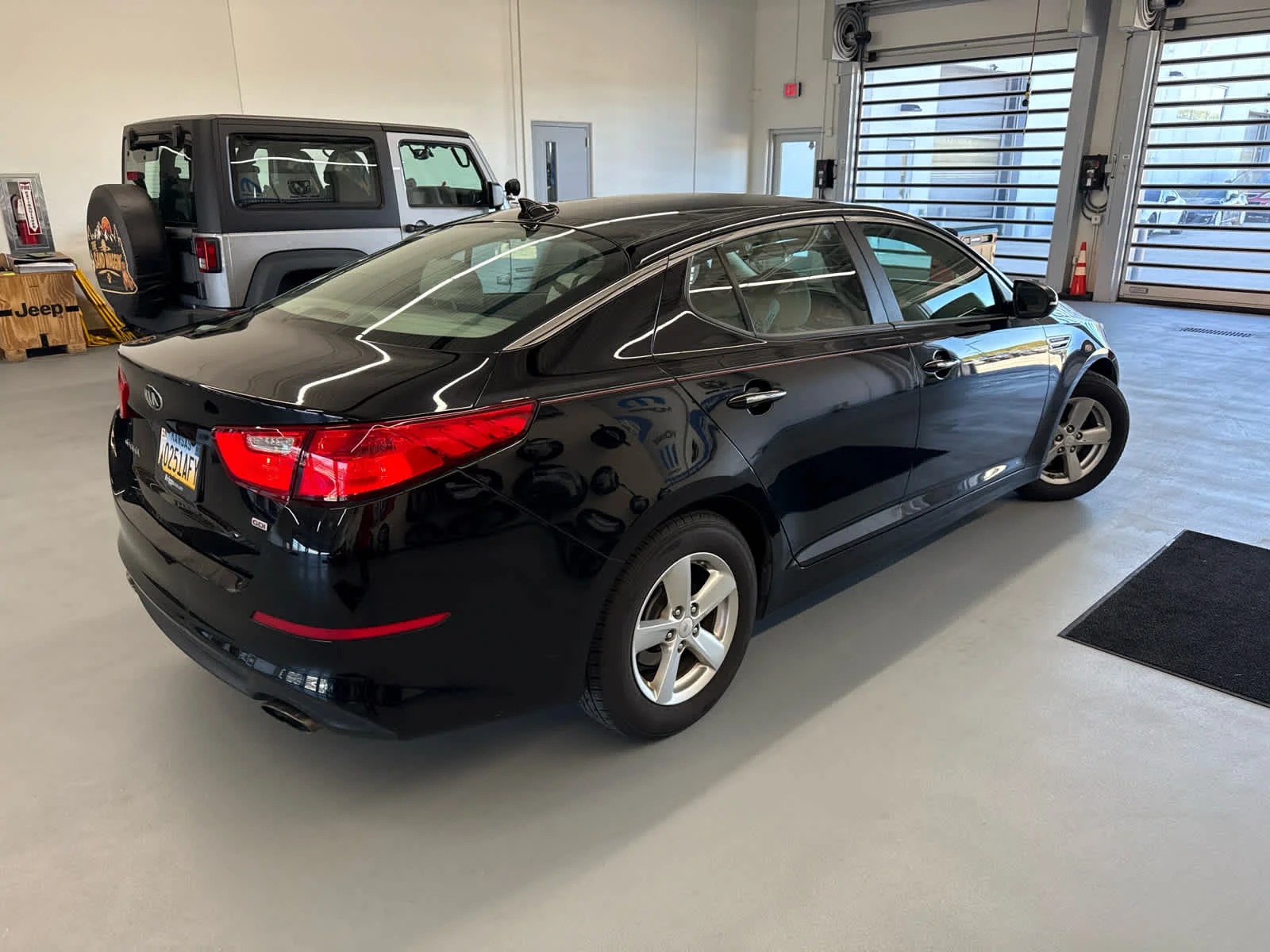 Used 2015 Ebony Black Kia LX image 4