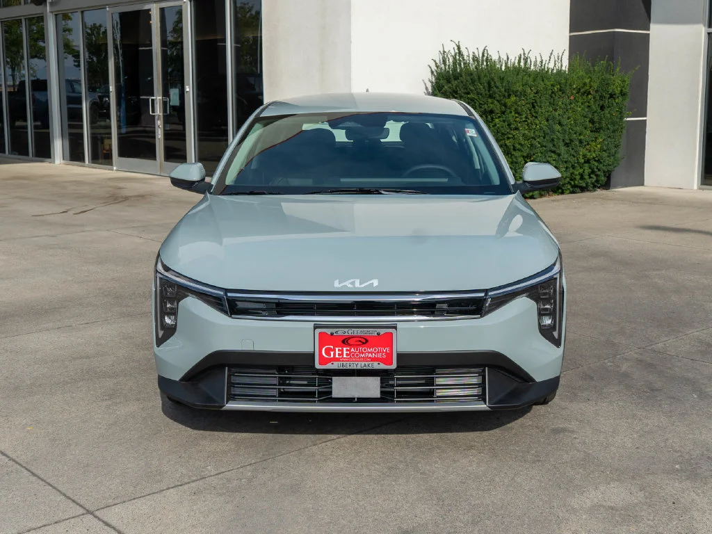 New 2026 Morning Haze Kia EX image 2