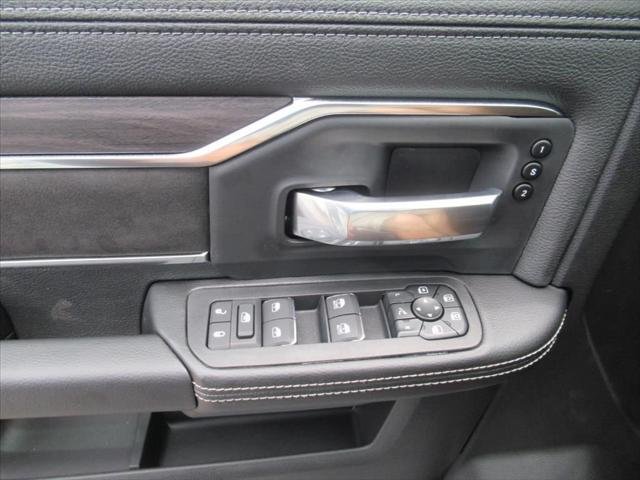 New 2026 Bright White Clear-Coat Exterior Paint RAM LARAMIE image 20