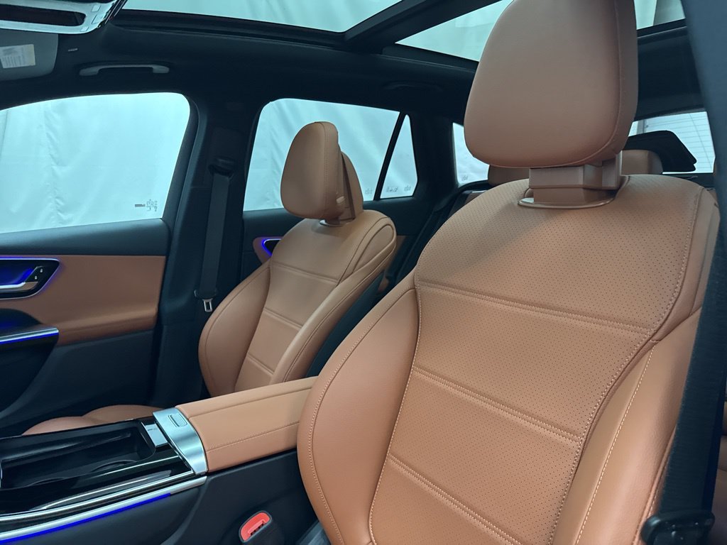 Certified Used 2026 Black Mercedes-Benz GLC 300 image 14