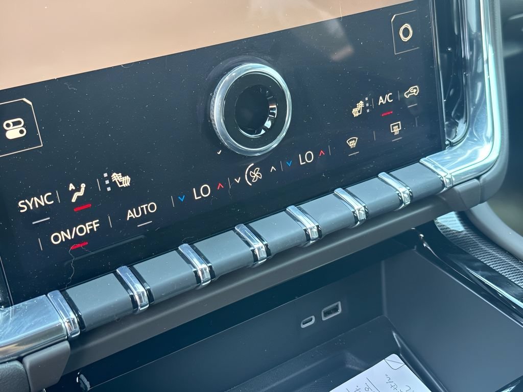 2026 GMC Yukon XL Elevation - Photo 15