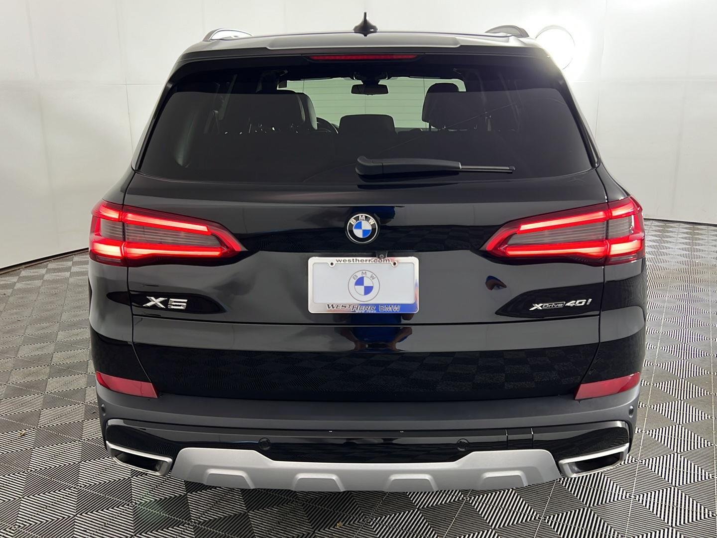 Used 2020 Jet Black BMW xDrive40i image 6