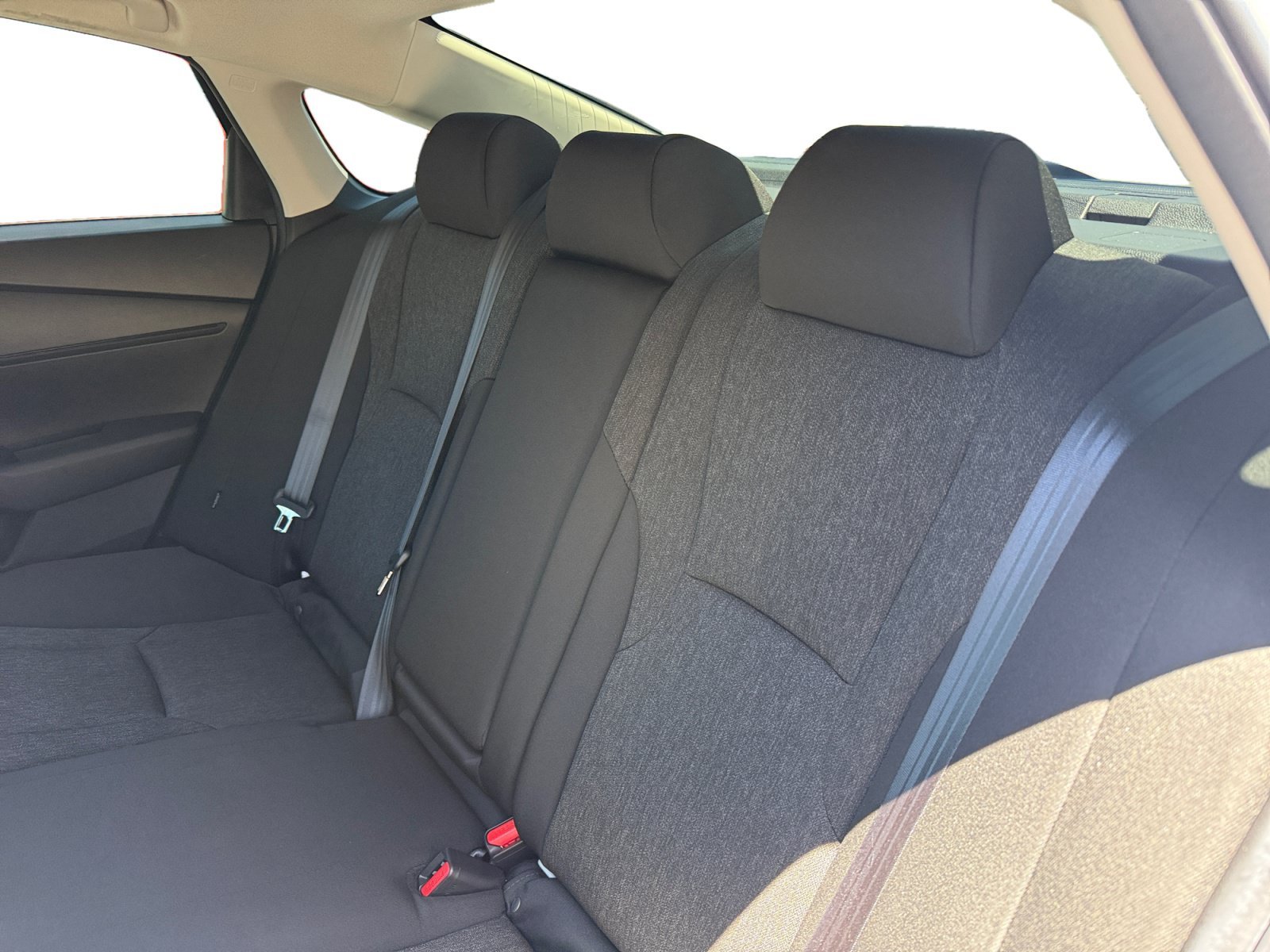 Used 2025 Dlr Honda SE image 16