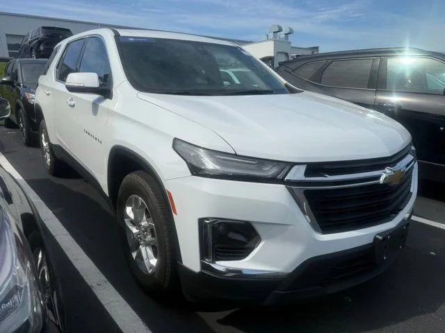 Used 2023 Summit White Chevrolet LS image 3