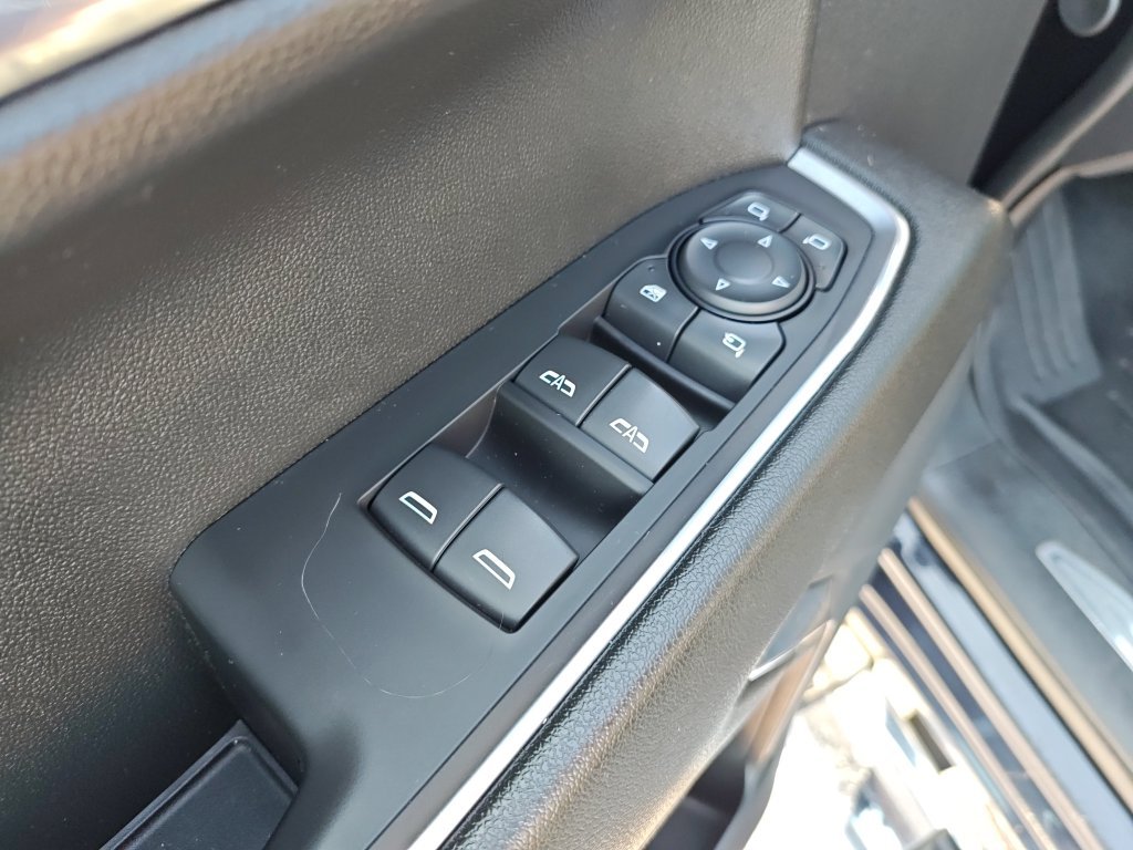 Certified Used 2024 Silver GMC SLT image 11
