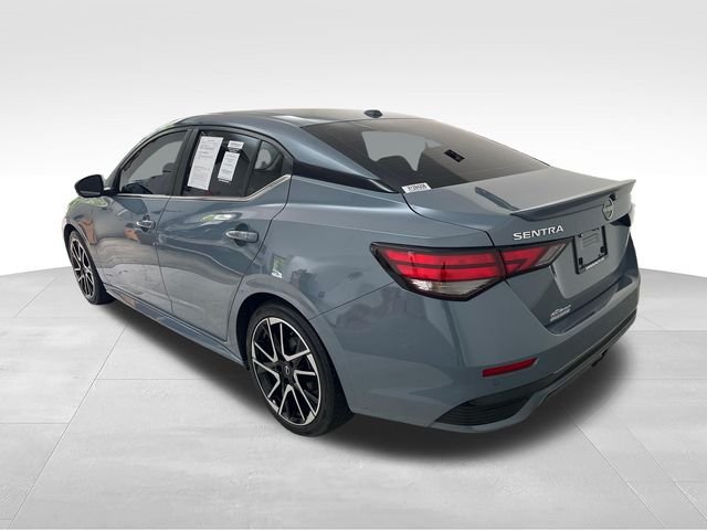 Used 2024 Gray Nissan SR image 3