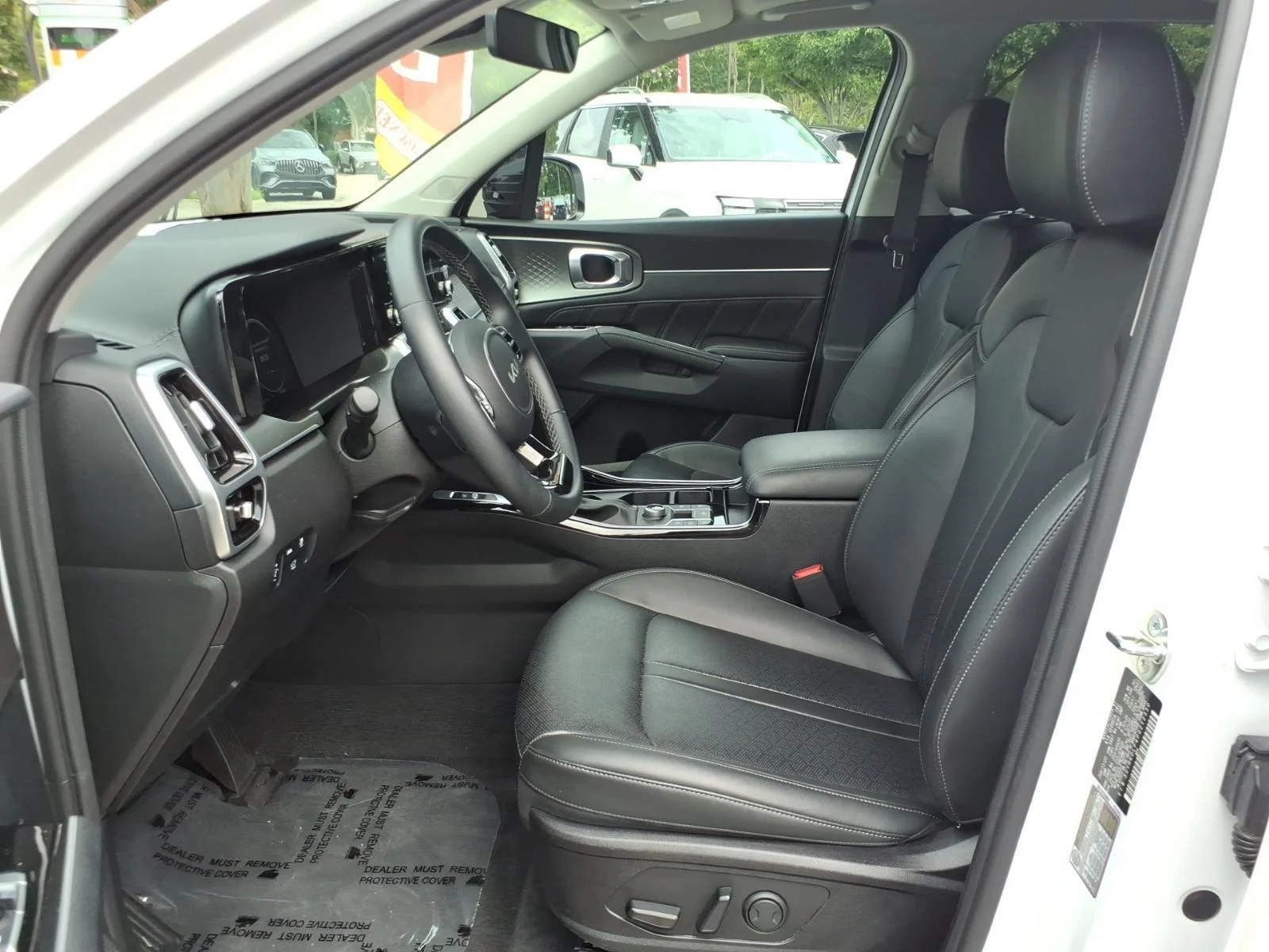 Used 2023 Glacial White Pearl Kia SX image 12