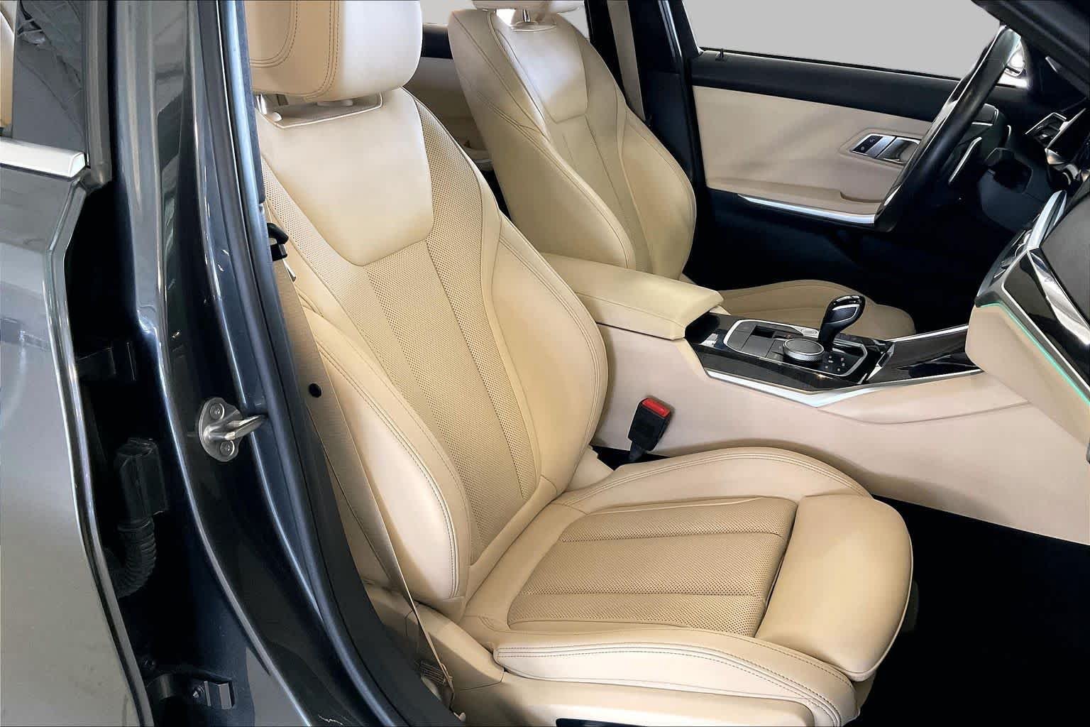 Used 2022 Mineral Grey Metallic BMW 330i image 8