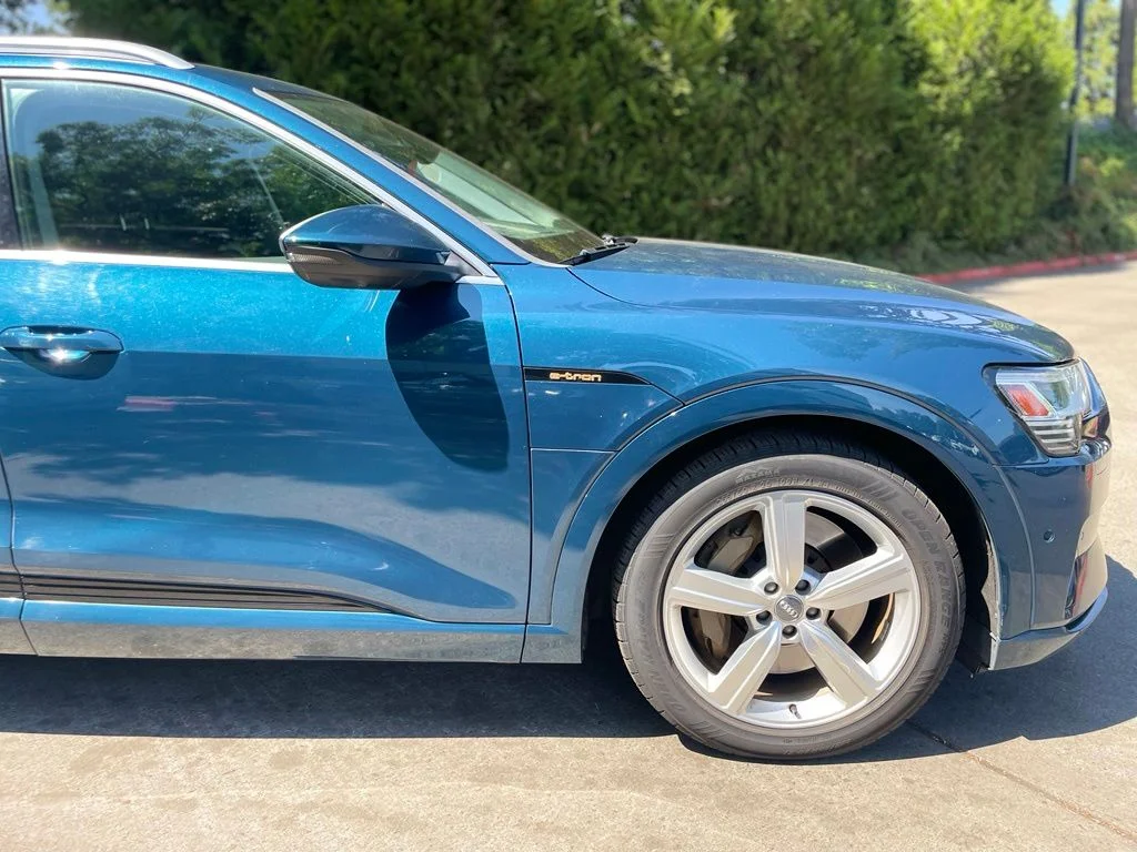 Used 2019 Audi e-tron Prestige with VIN WA1VAAGE3KB021565 for sale in Gladstone, OR