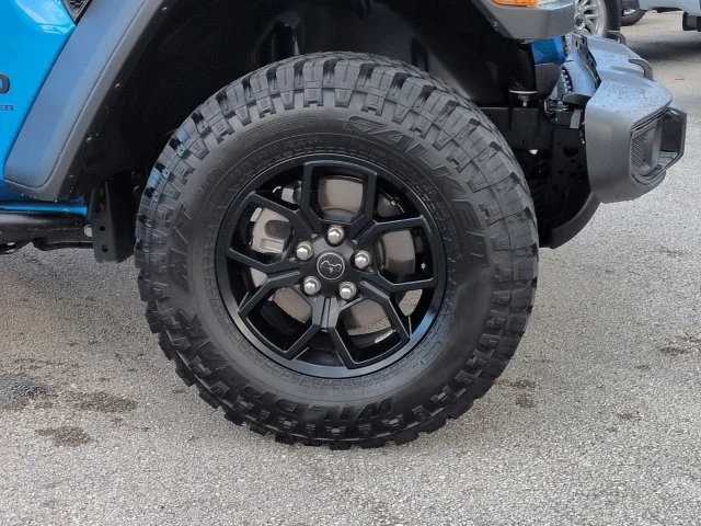 Used 2025 Blue Jeep Willys image 11
