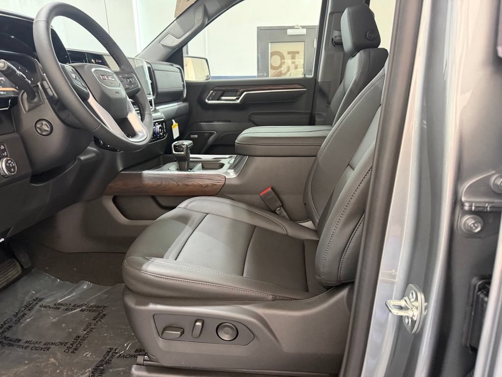 2026 GMC Sierra 1500 SLT - Photo 29