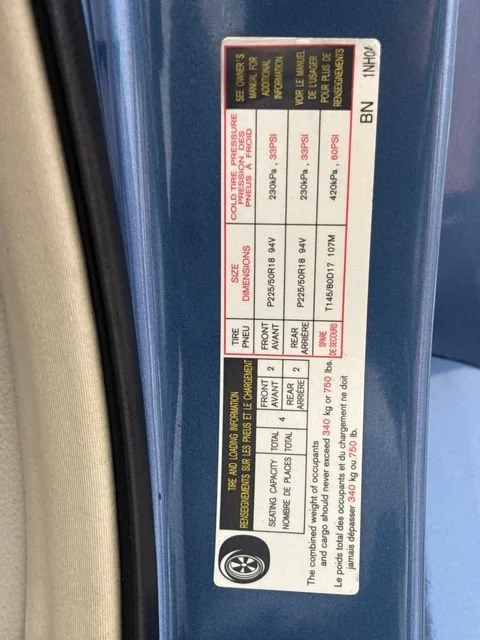 Used 2013 Lapis Blue INFINITI x image 18