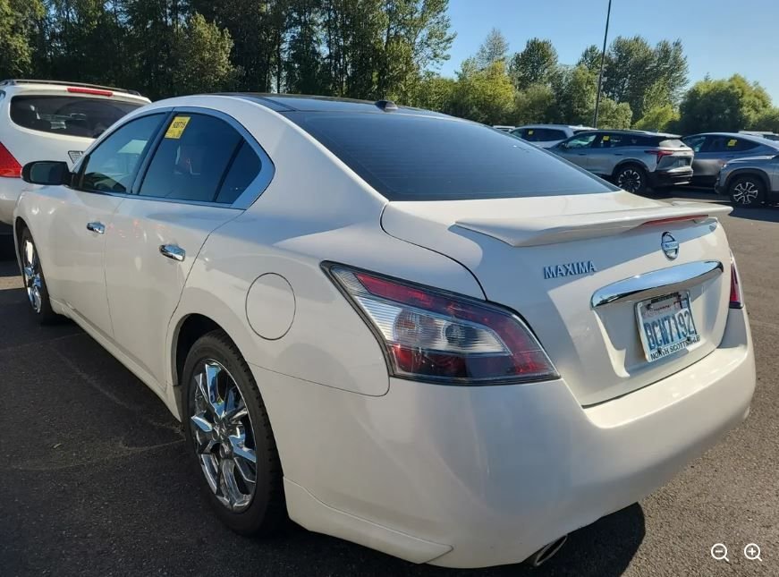 Used 2012 Nissan Maxima SV with VIN 1N4AA5AP8CC822001 for sale in Kansas City