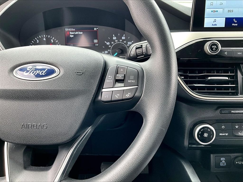 Used 2022 White Ford SE image 24