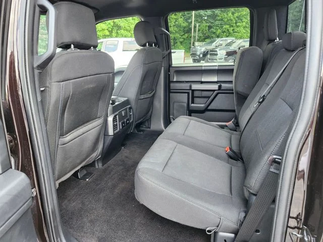 Used 2020 Red Ford XLT image 13
