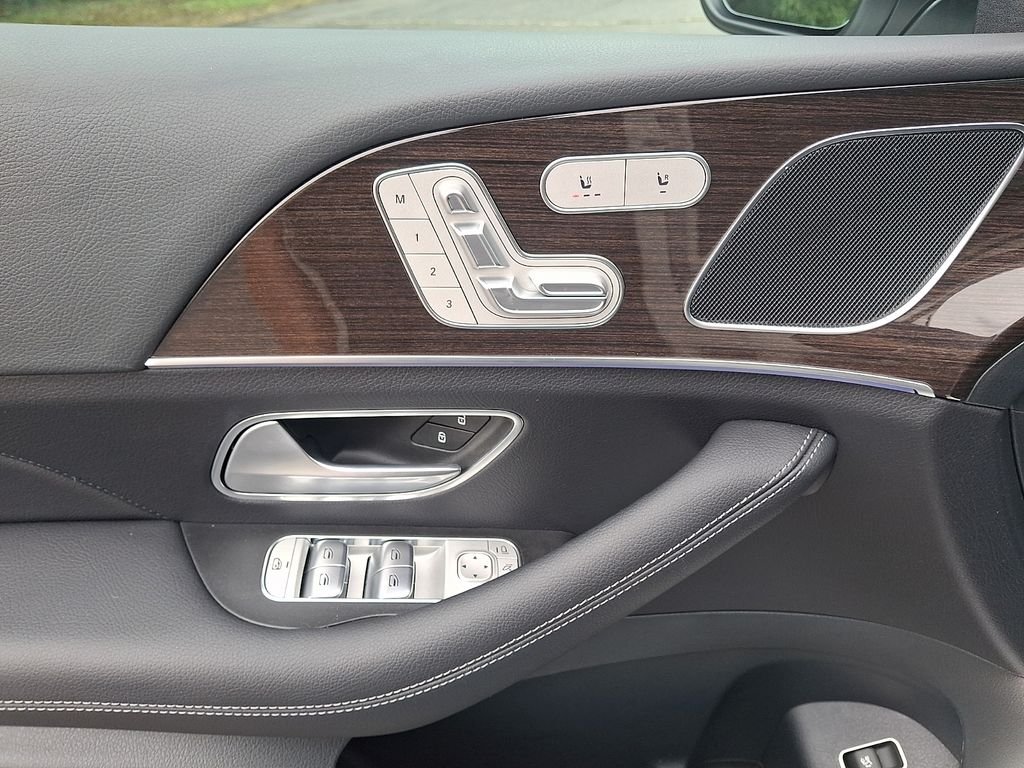 Certified Used 2026 Polar White Mercedes-Benz GLE 350 image 12