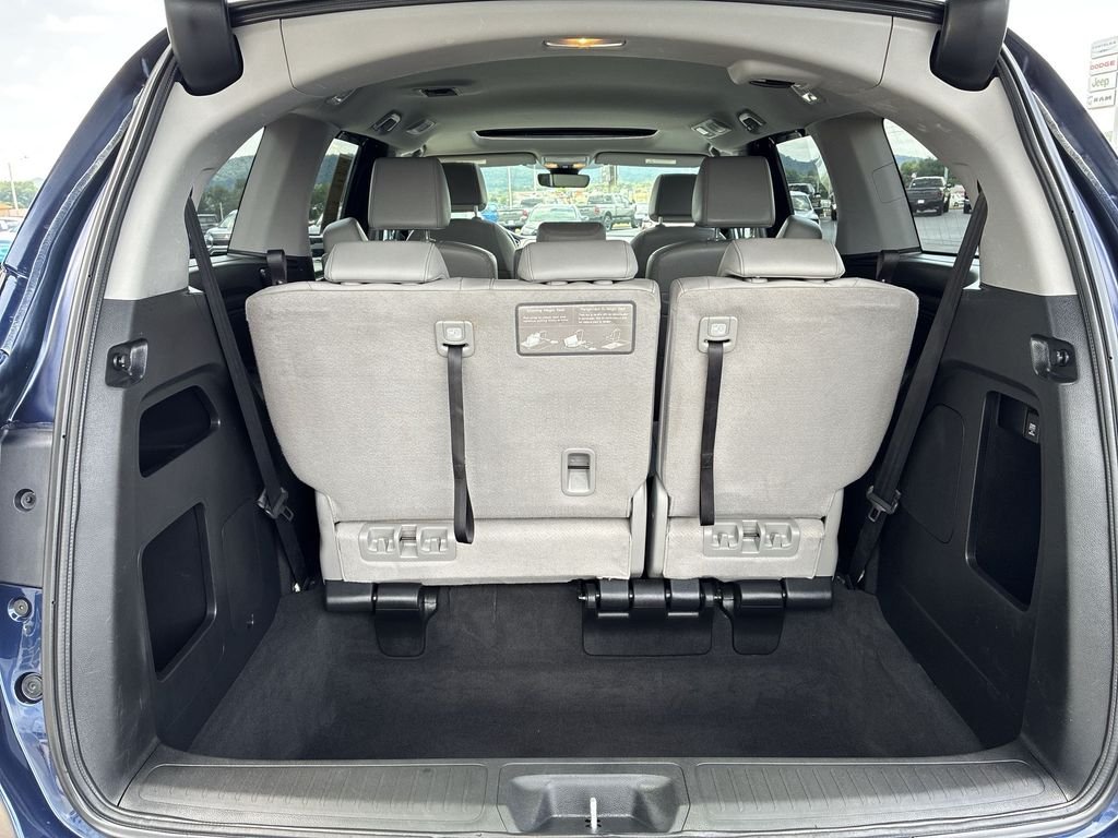 Used 2023 Gray Honda EX-L image 24