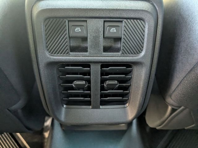 New 2025 Oxford White Ford Big Bend® image 18