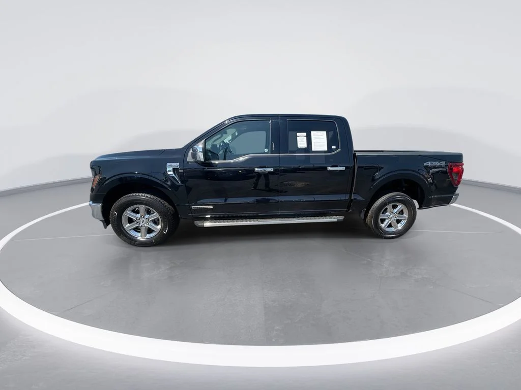 Used 2024 Black Ford XLT image 5