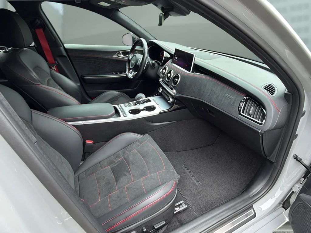 Used 2023 Ceramic White Kia GT2 image 17
