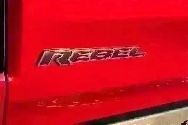New 2026 Molten Red Pearl-Coat Exterior Paint RAM REBEL image 26