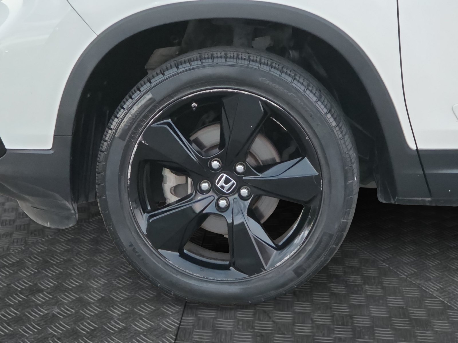Used 2019 White Diamond Pearl Honda Elite image 9