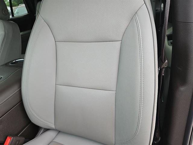 Used 2023 Summit White GMC SLT image 15
