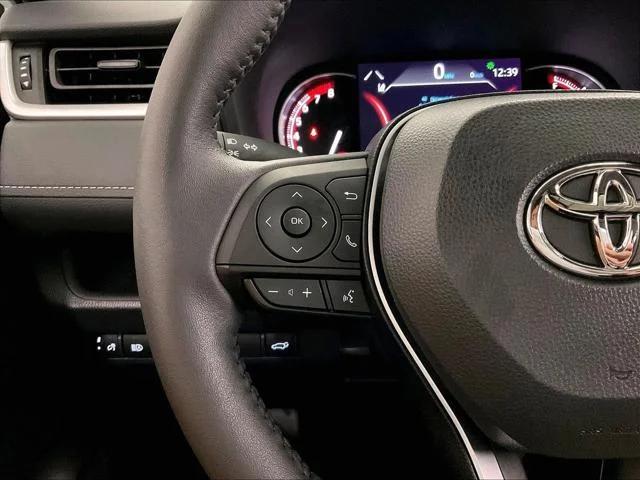 Certified Used 2023 ICE CAP Toyota  image 23