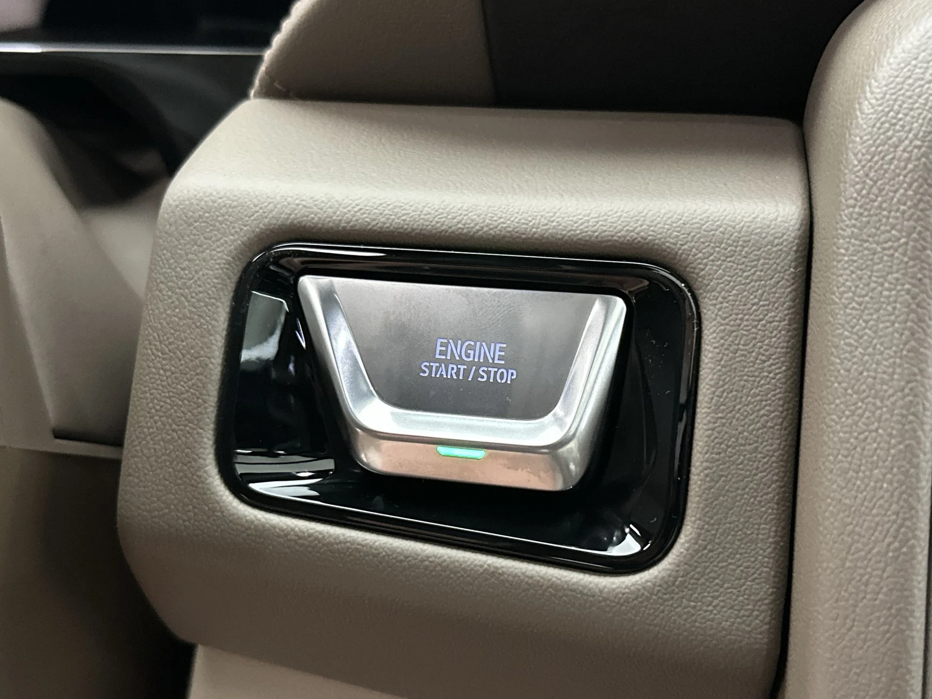 2026 GMC Yukon Denali - Photo 72