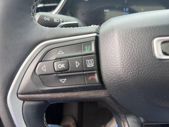Used 2023 White Jeep Limited image 19