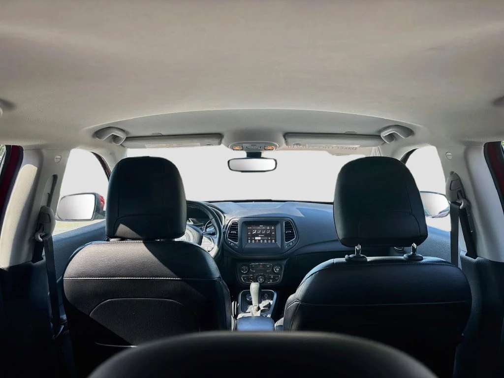 Used 2019 Red Jeep Latitude image 24