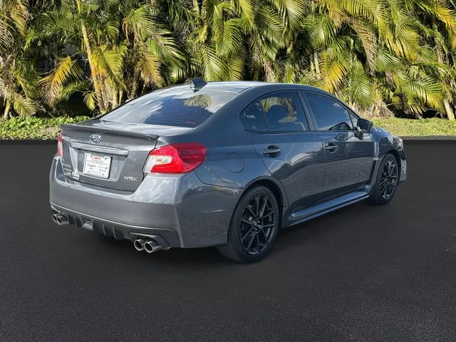 Used 2020 Gray Subaru Premium image 4