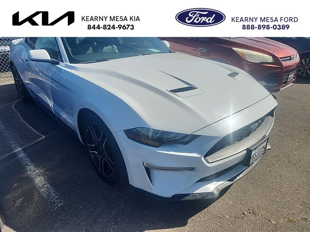 2022 Ford Mustang EcoBoost