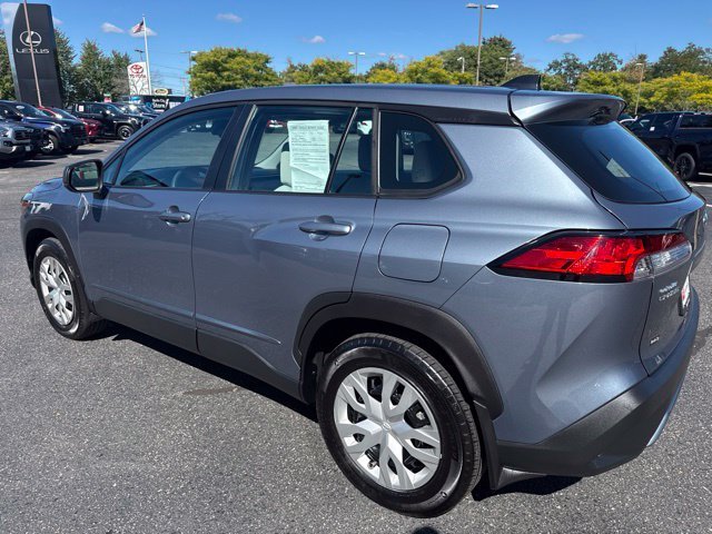 Certified Used 2025 Celestite Toyota L image 9