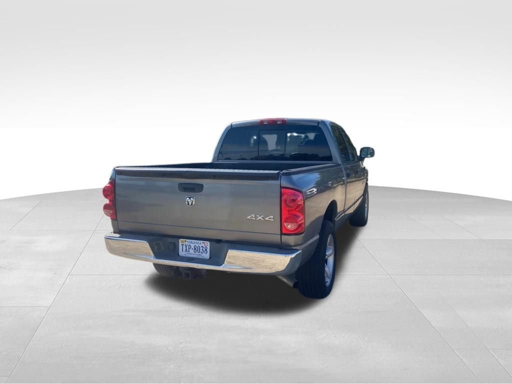 Used 2008 Gray Dodge SLT image 40