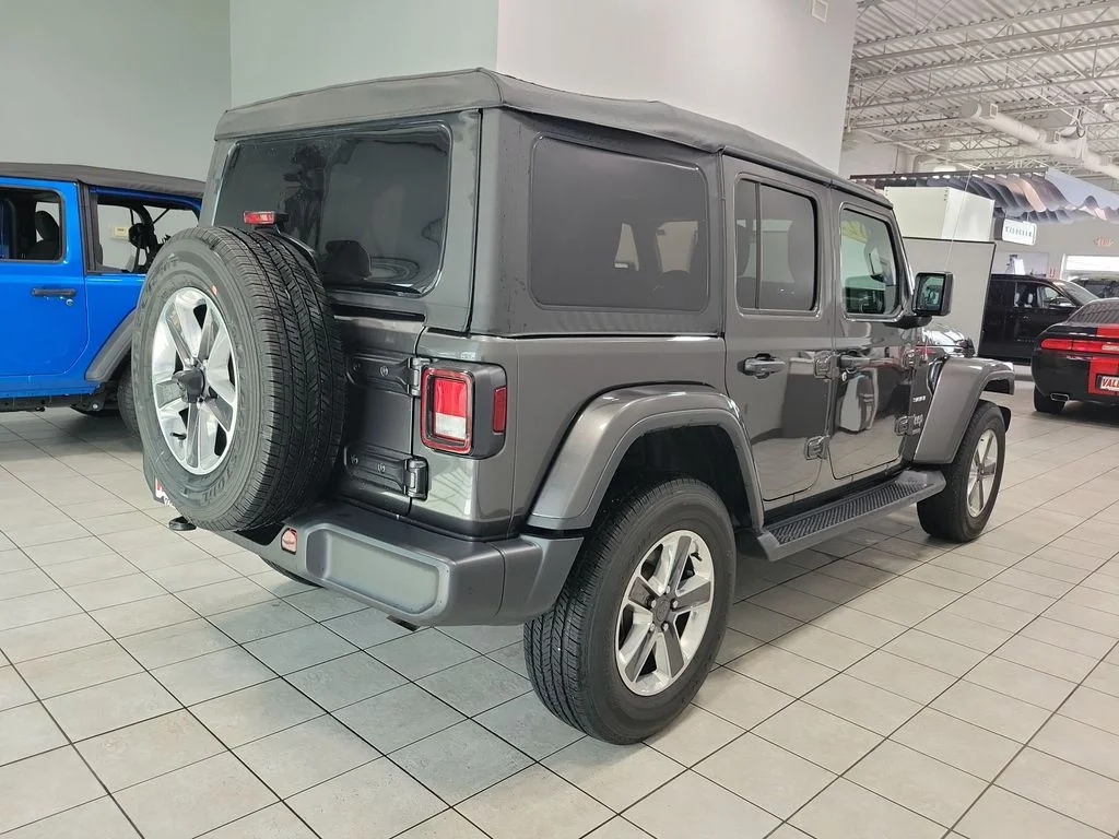 Certified Used 2022 Gray Jeep Unlimited Sahara image 9