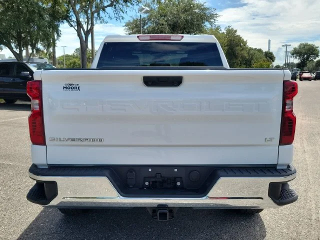 2024 Chevrolet Silverado 1500 LT - Photo 10