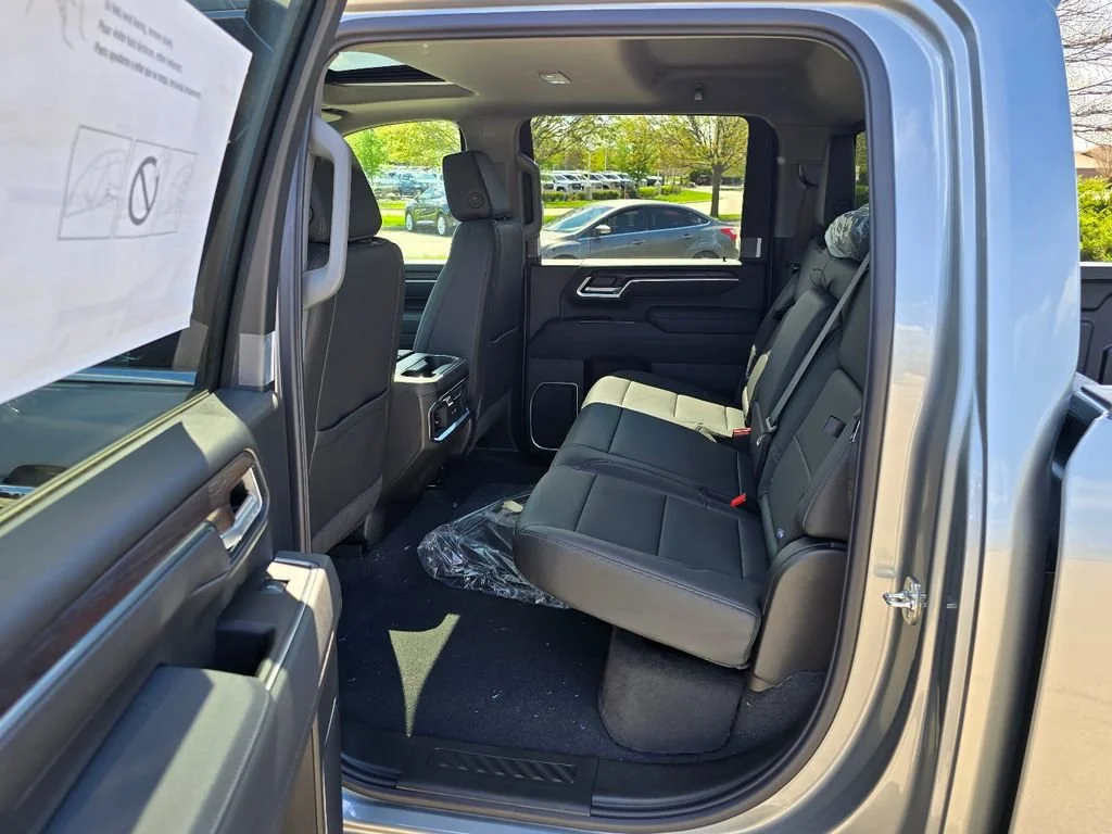 2026 GMC Sierra 3500HD SLT - Photo 26