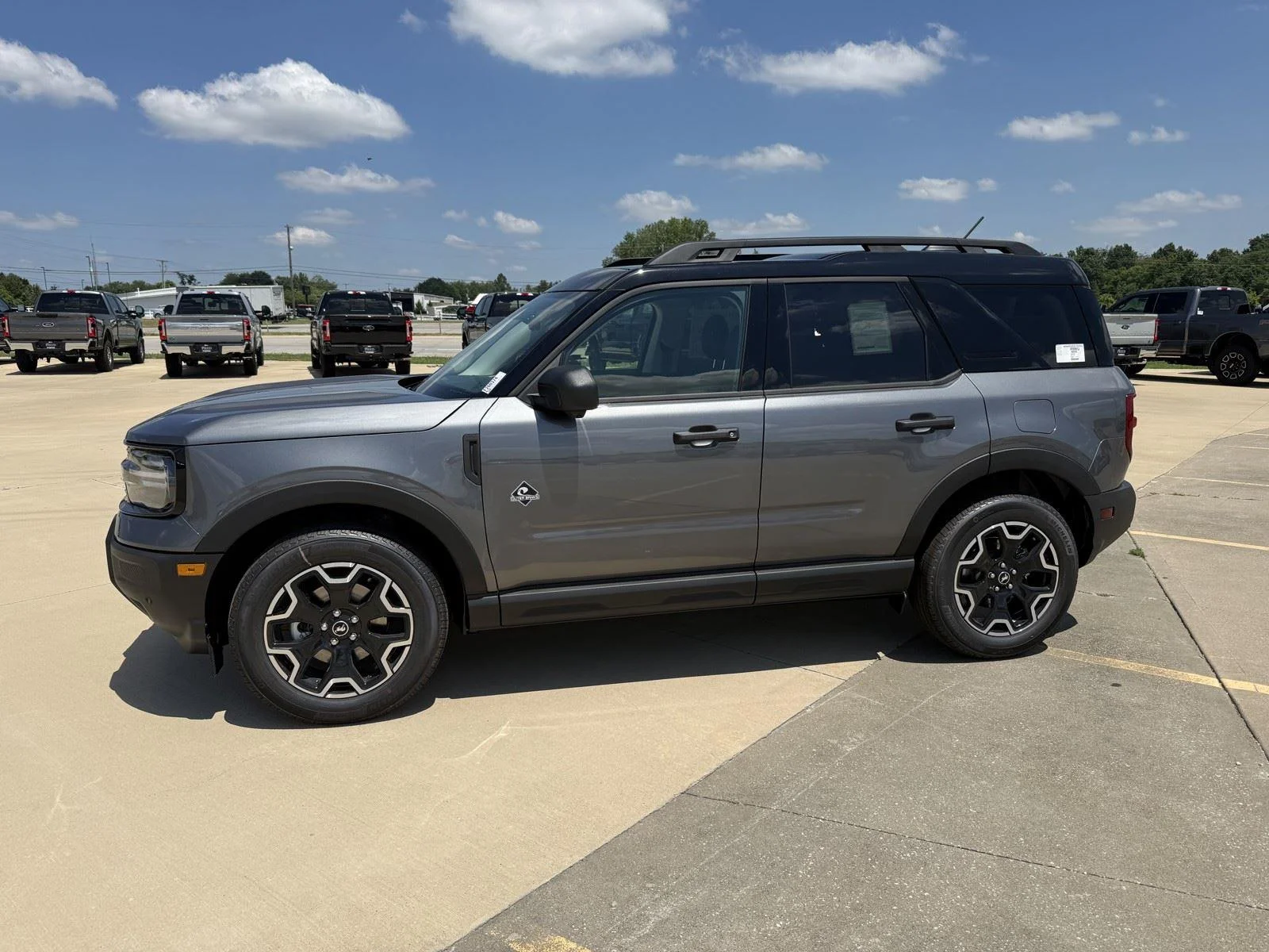 New 2026 Carbonized Gray Metallic Ford Outer Banks® image 5