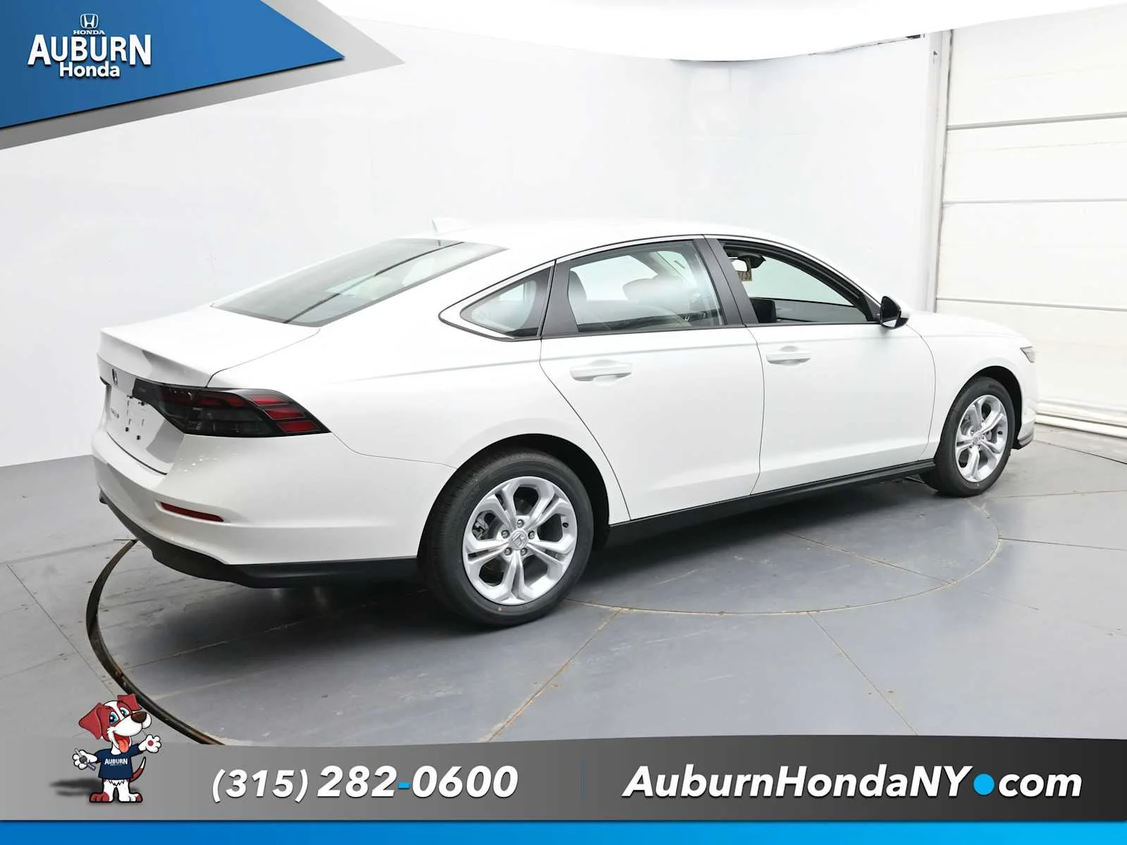New 2026 Platinum White Pearl Honda LX image 16