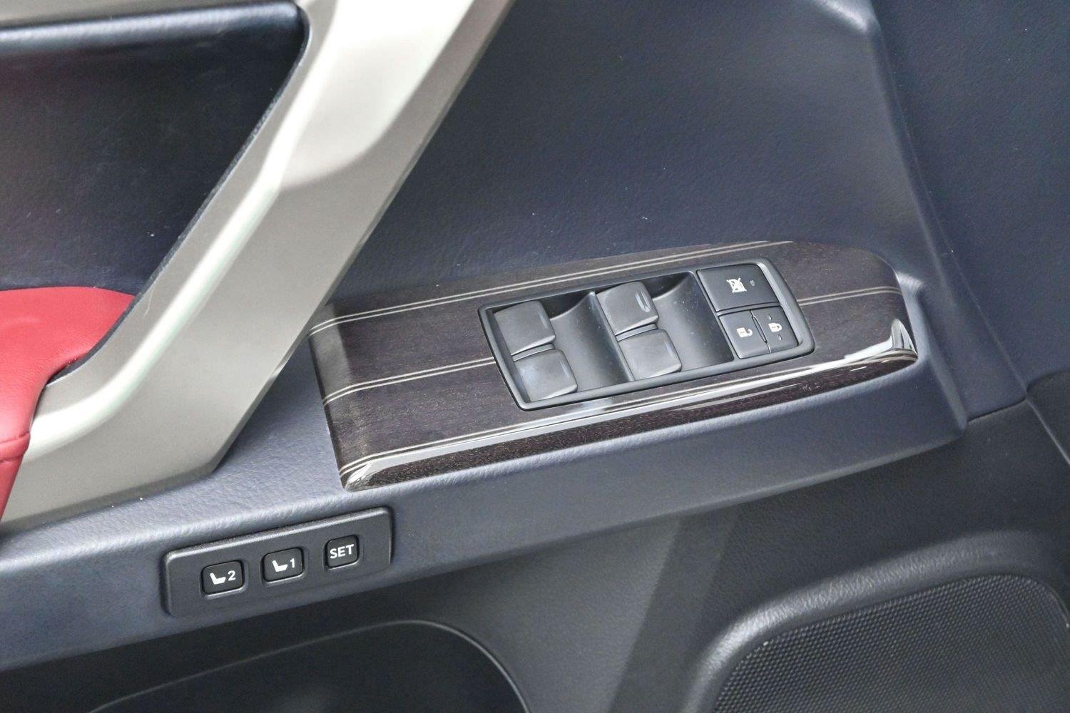 Used 2021 Starfire Pearl Lexus GX 460 Luxury image 14
