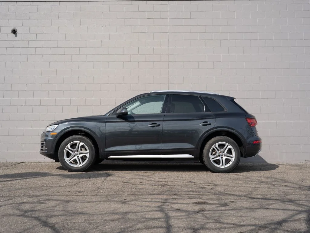 Used 2018  Audi 2.0T image 2