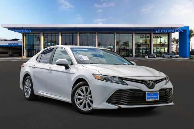 2020 Toyota Camry LE